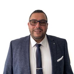 Mustapha Achi VA Formation